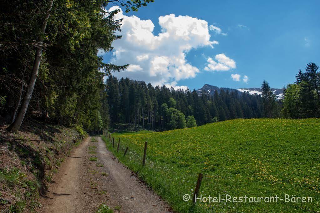 Отель Gasthof Baren Хаслиберг Экстерьер фото